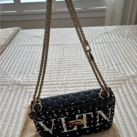 Valentino Black Quilted Rockstud Crossbody Bag - Picture 4 of 13